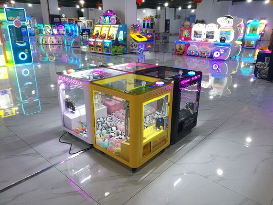 Goede prijs Magic Square Doll Mini Crane Machine Kubus + kubus Doos Plastic online